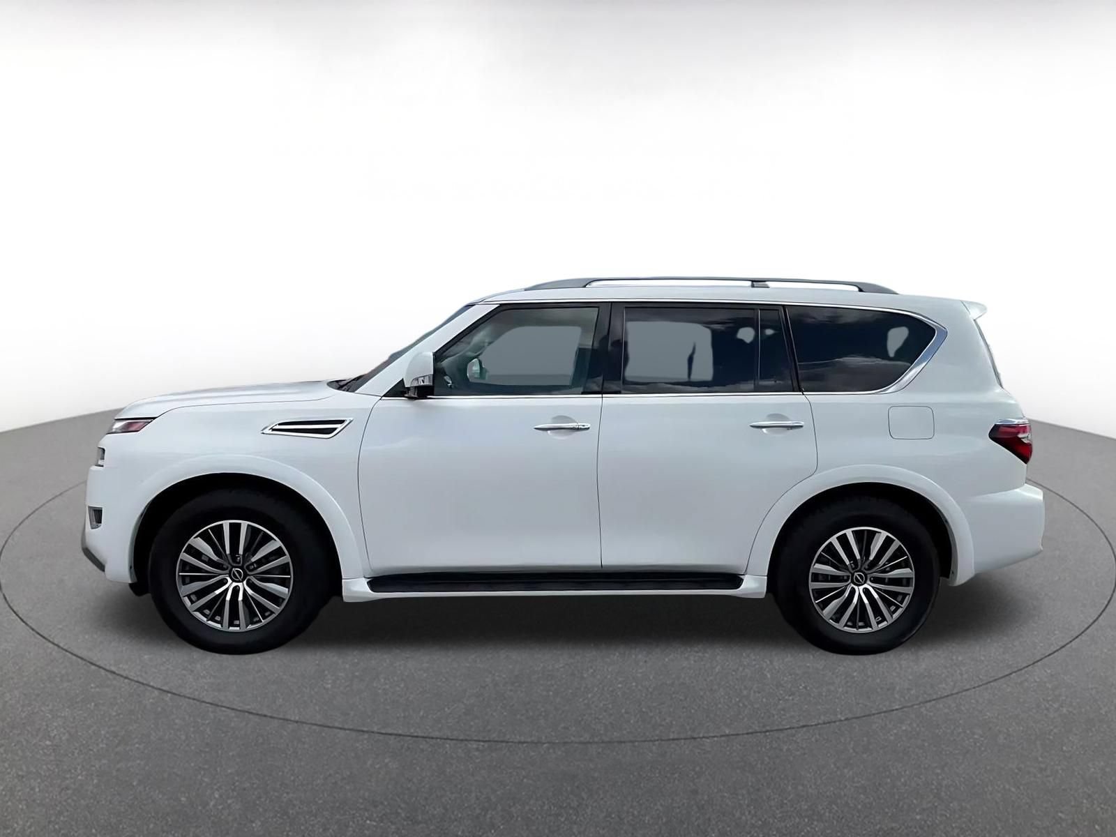 Used 2023 Nissan Armada SL AWD/4WD image 8