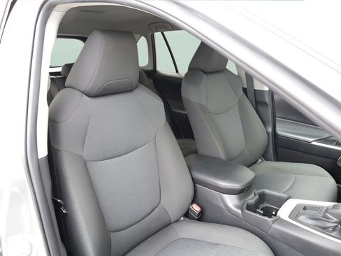 Certified 2024 Toyota RAV4 XLE AWD/4WD image 23