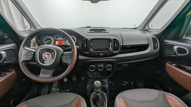 Used 2014 FIAT 500L Trekking w/ Popular Equipment Group FWD image 25