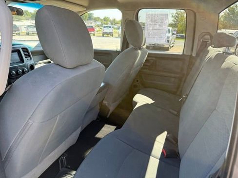 Used 2018 RAM 1500 Express w/ Express Value Package image 8