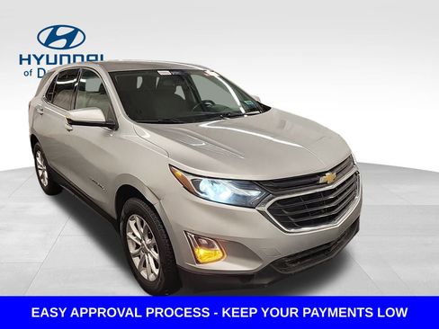 Used 2018 Chevrolet Equinox LT image 3