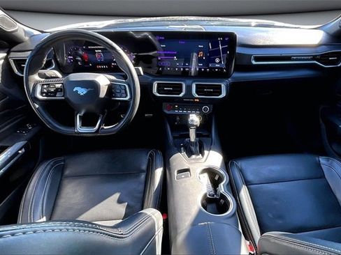 Used 2024 Ford Mustang Premium image 7