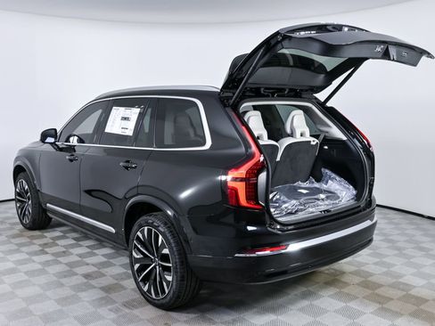 New 2026 Volvo XC90 B6 Ultra w/ Protection Package AWD/4WD image 34