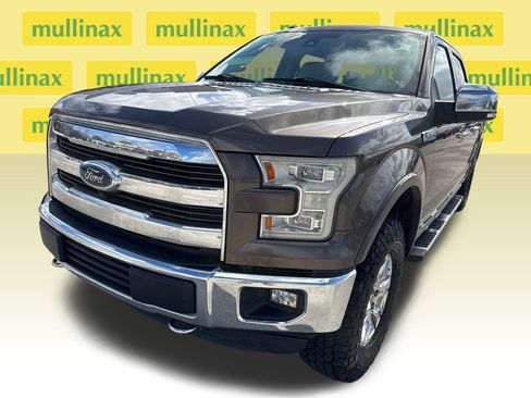 Used 2016 Ford F150 Lariat w/ Equipment Group 502A Luxury image 9