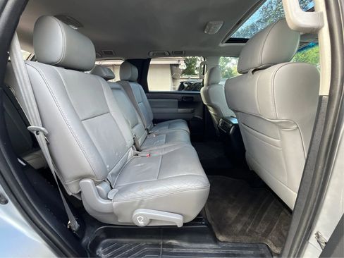 Used 2013 Toyota Sequoia SR5 image 11