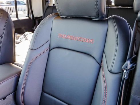 New 2026 Jeep Gladiator Rubicon AWD/4WD image 30