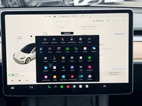 Used 2021 Tesla Model 3 Standard Range Plus image 39