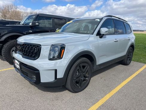 Used 2025 Kia Telluride SX X-Line image 16