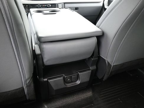 New 2026 Ford F450 XL w/ XL Chrome Package image 23