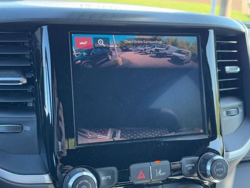 Used 2025 RAM 1500 Big Horn AWD/4WD image 26