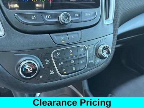 Used 2023 Chevrolet Malibu LT image 24