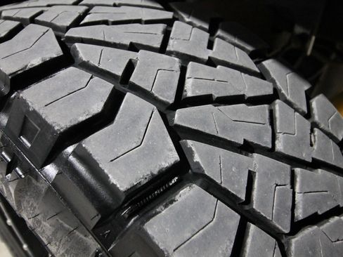 Used 2003 Dodge Ram 2500 Truck SLT image 18