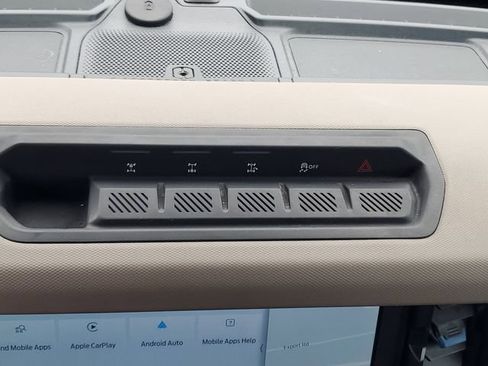 Used 2021 Ford Bronco Wildtrak AWD/4WD image 16