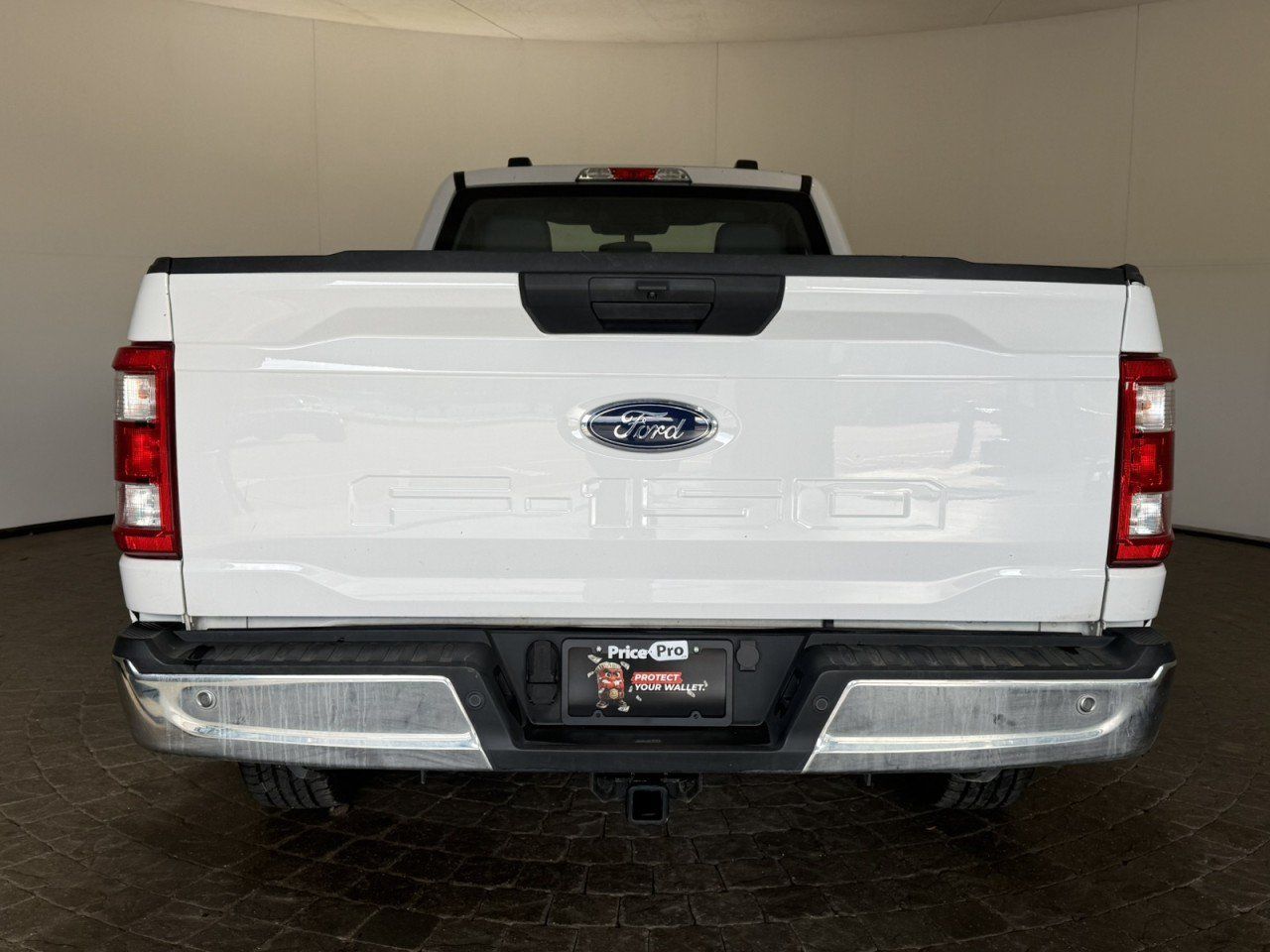 Used 2023 Ford F150 XL w/ Trailer Tow Package RWD image 7