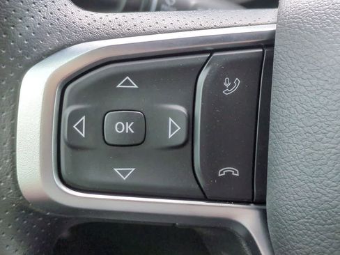 New 2026 RAM 1500 Express AWD/4WD image 23