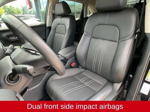 Used 2025 Honda HR-V EX-L image 11