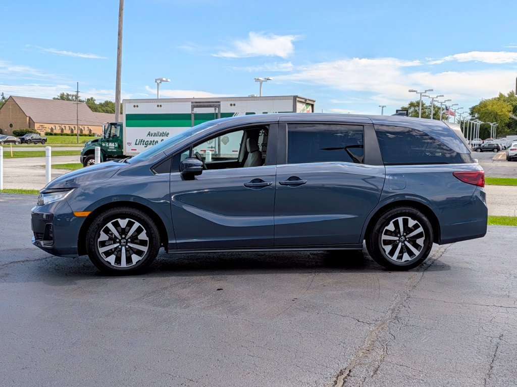 Used 2025 Honda Odyssey EX-L image 5