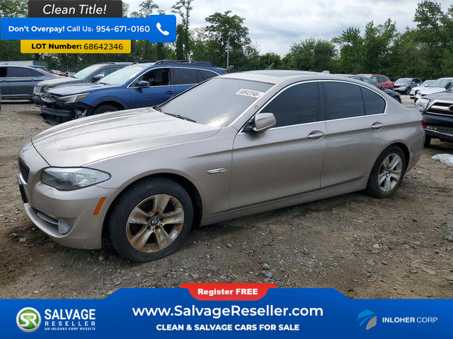 Used 2013 BMW 528i xDrive Sedan AWD/4WD image 1