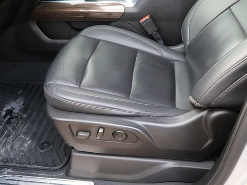 Certified 2022 Chevrolet Silverado 1500 RST w/ RST All Star Premium Package image 44