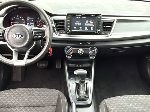 Used 2020 Kia Rio S image 12