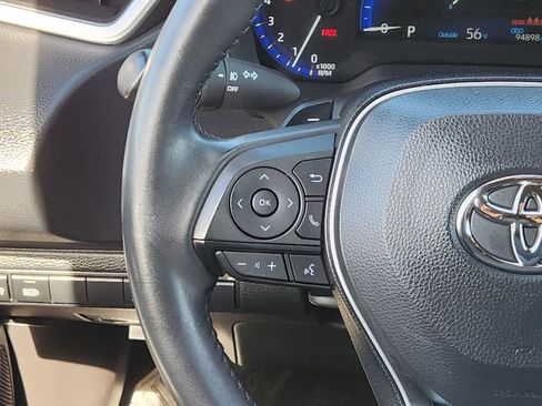 Used 2022 Toyota Corolla XSE image 31