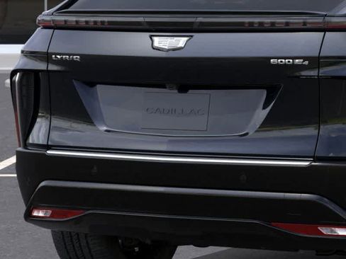 New 2026 Cadillac Lyriq Luxury w/ LPO, Floor Liner Package AWD/4WD image 14