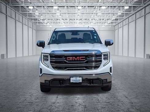 Used 2025 GMC Sierra 1500 SLT AWD/4WD image 8