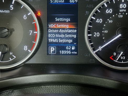 Used 2025 Nissan Sentra S image 18