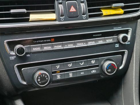 Used 2018 Kia Optima LX image 26