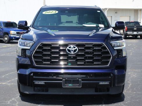 Used 2023 Toyota Sequoia Platinum AWD/4WD image 26