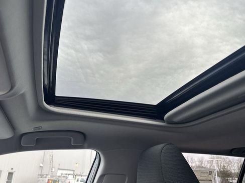 New 2025 Toyota RAV4 XLE image 21