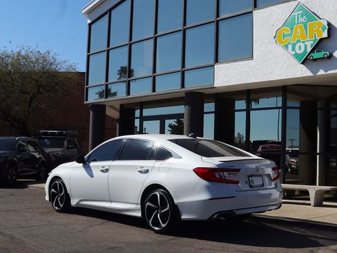 Used 2021 Honda Accord Sport Special Edition image 9