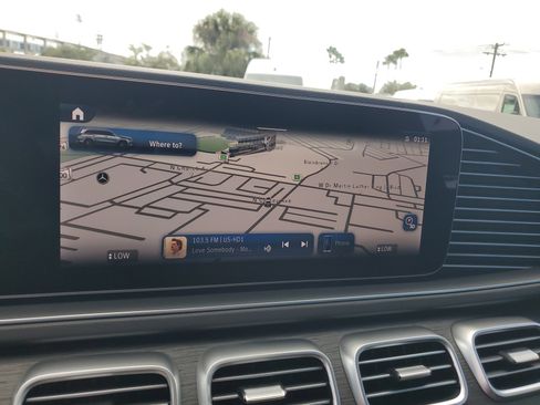 New 2026 Mercedes-Benz GLS 580 4MATIC image 31