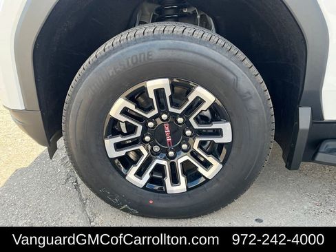 New 2026 GMC Sierra EV Elevation image 31