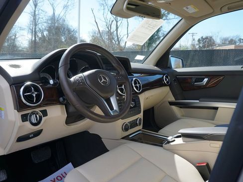 Used 2014 Mercedes-Benz GLK 250 BlueTEC 4MATIC image 10