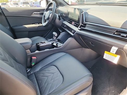 New 2025 Kia Sportage X-Line w/ Premium Package image 17