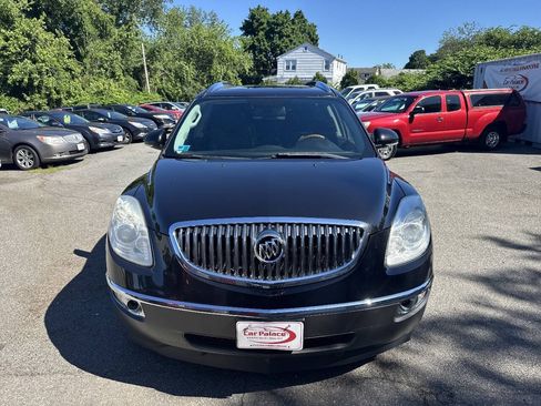 Used 2010 Buick Enclave CXL w/ Trailering Provision Package AWD/4WD image 3