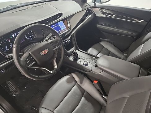 Used 2024 Cadillac XT6 Sport image 21