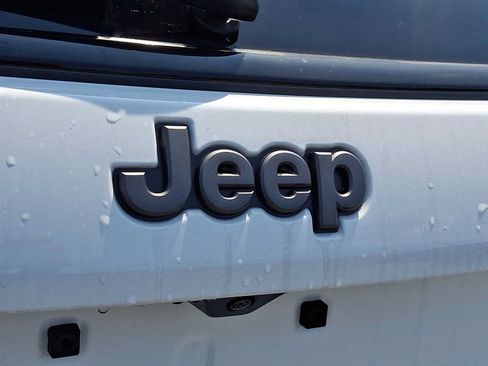 New 2026 Jeep Compass Latitude AWD/4WD image 21