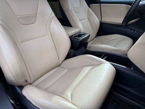 Used 2016 Tesla Model S 90D image 21