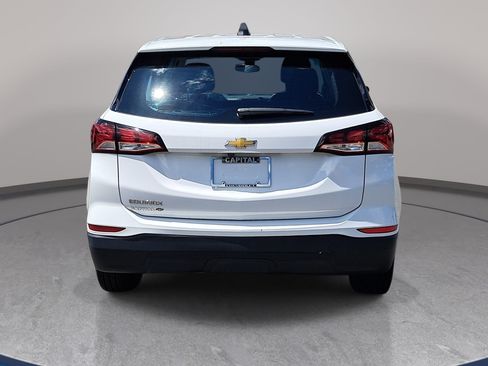 Used 2023 Chevrolet Equinox LS FWD image 6