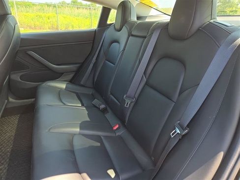 Used 2019 Tesla Model 3 Standard Range Plus RWD image 7