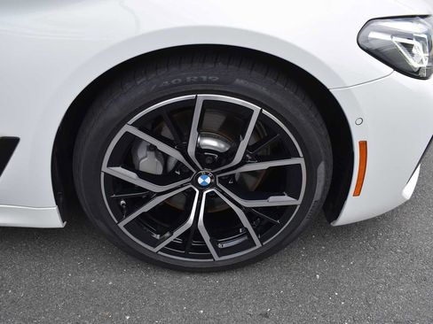 Used 2023 BMW 530i xDrive w/ M Sport Package AWD/4WD image 10