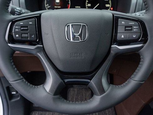 New 2026 Honda Odyssey Touring image 26