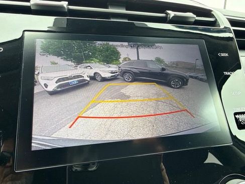 Certified 2023 Hyundai Tucson SEL AWD/4WD image 11