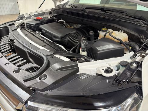 Used 2021 Chevrolet Suburban High Country image 48