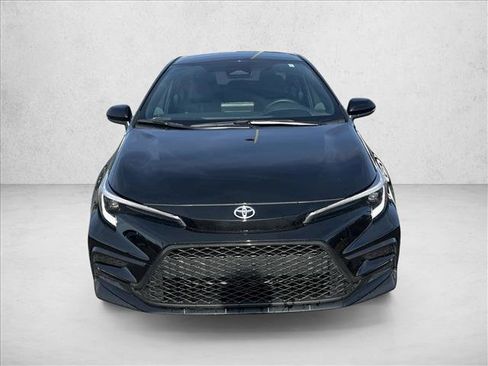 Certified 2025 Toyota Corolla SE image 2