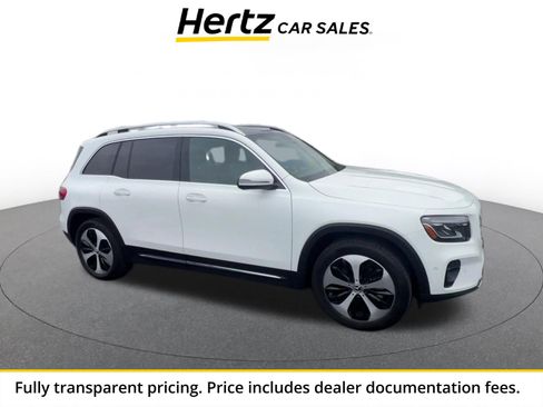 Used 2025 Mercedes-Benz GLB 250 image 1