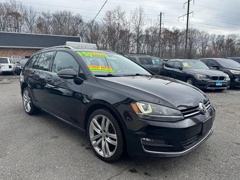 Used 2015 Volkswagen Golf TDI S image 4