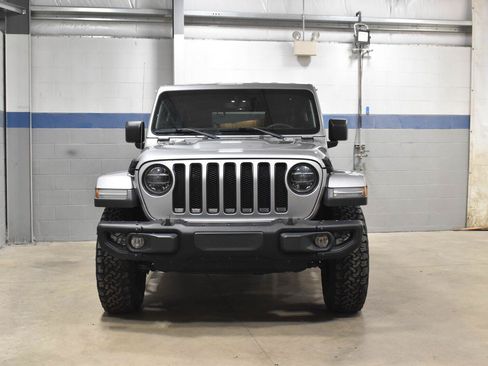 Used 2019 Jeep Wrangler Unlimited Sahara w/ Quick Order Package 24M Moab AWD/4WD image 28